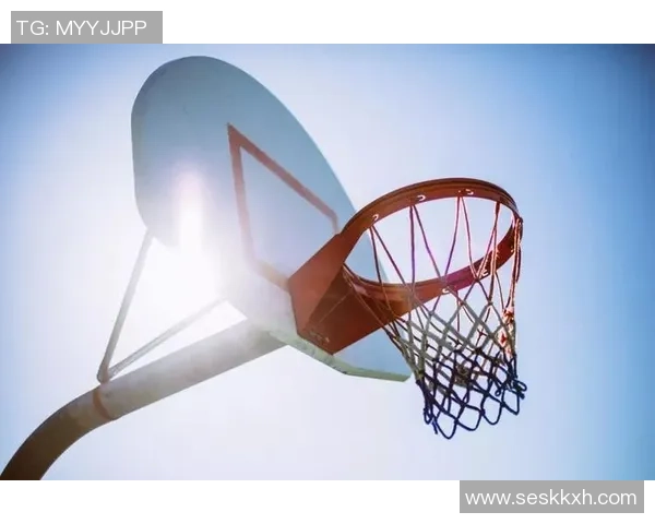 武汉篮球队崛起之路:从默默无闻到邀请赛的闪耀明星 武汉篮球队崛起之路:从默默无闻到邀请赛的闪耀明星